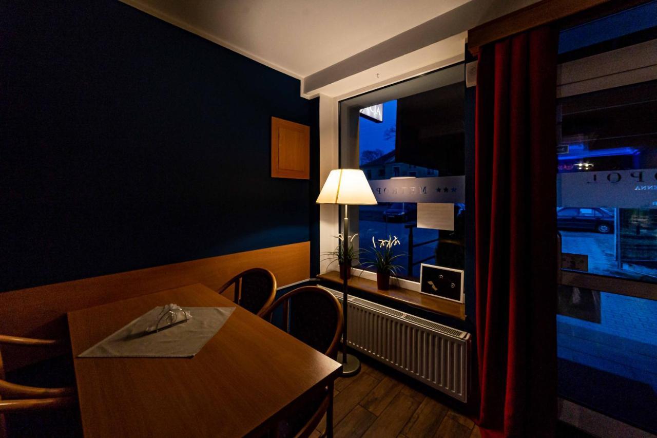 Hotel Metropol Łomża Esterno foto