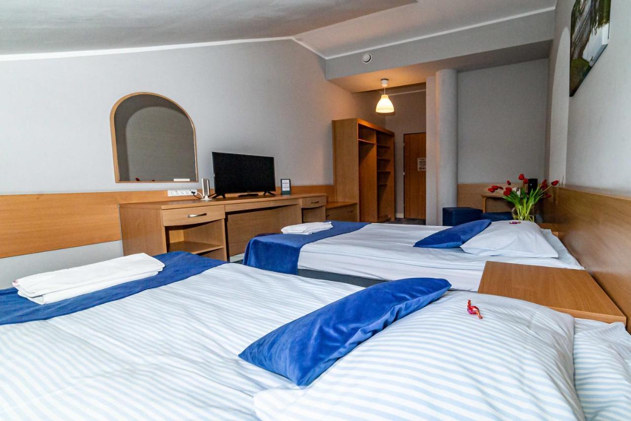 Hotel Metropol Łomża Esterno foto